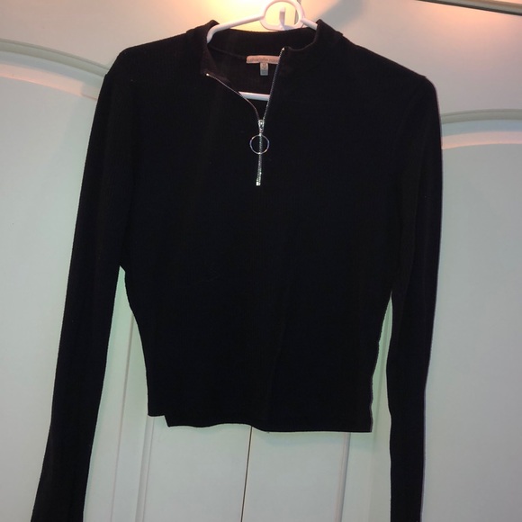 Half zip black cropped top - Picture 1 of 1